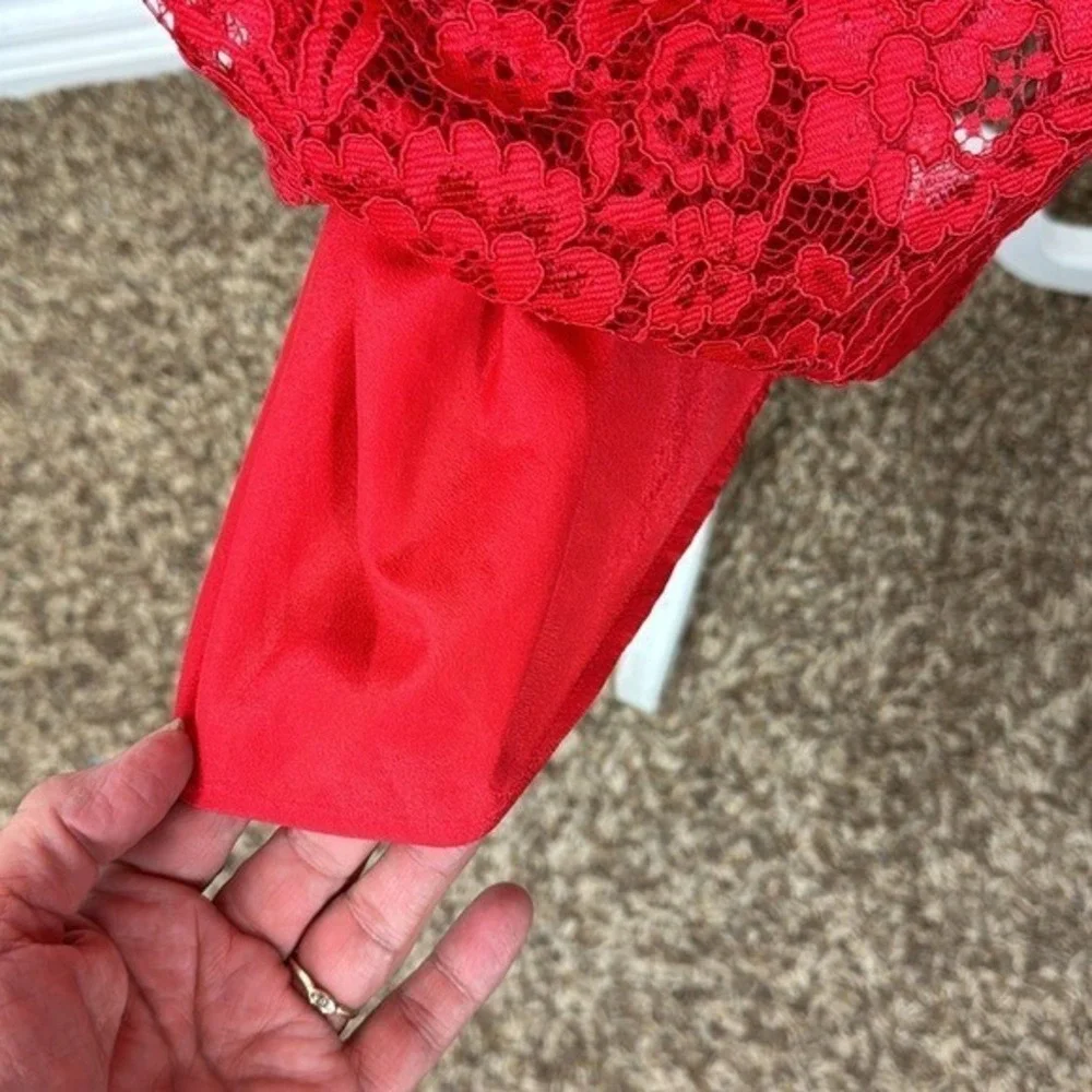 Yumi Kim Dress‎ Women's L Red Lace Save The Date New Bodycon - Picture 3 of 12